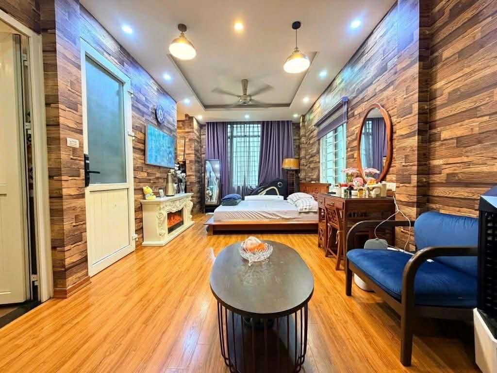 NHÀ ĐẸP GẦN VINCOM PHẠM NGỌC THẠCH 42m2 x 5T_NGÕ NÔNG GẦN PHỐ_2 MẶT THOÁNG_hơn 13 tỷ